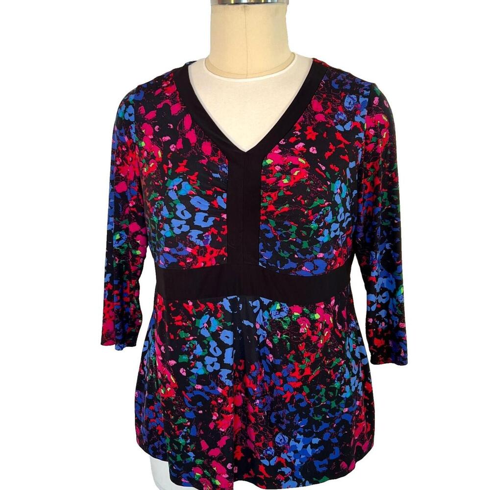 Fashion Bug - Women's 1X Blouse V-Neck Flared Hem 3/4 Sleeve Abstract Animal